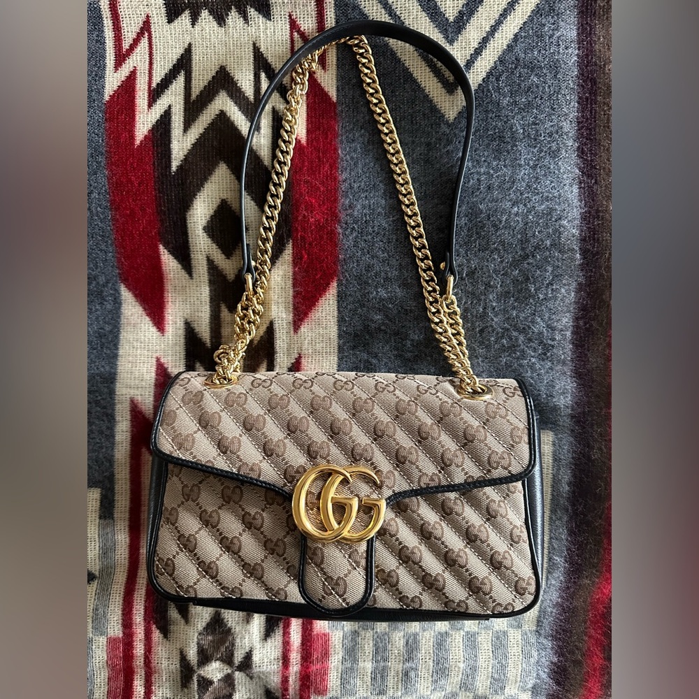 GUCCI Marmont Crossbody